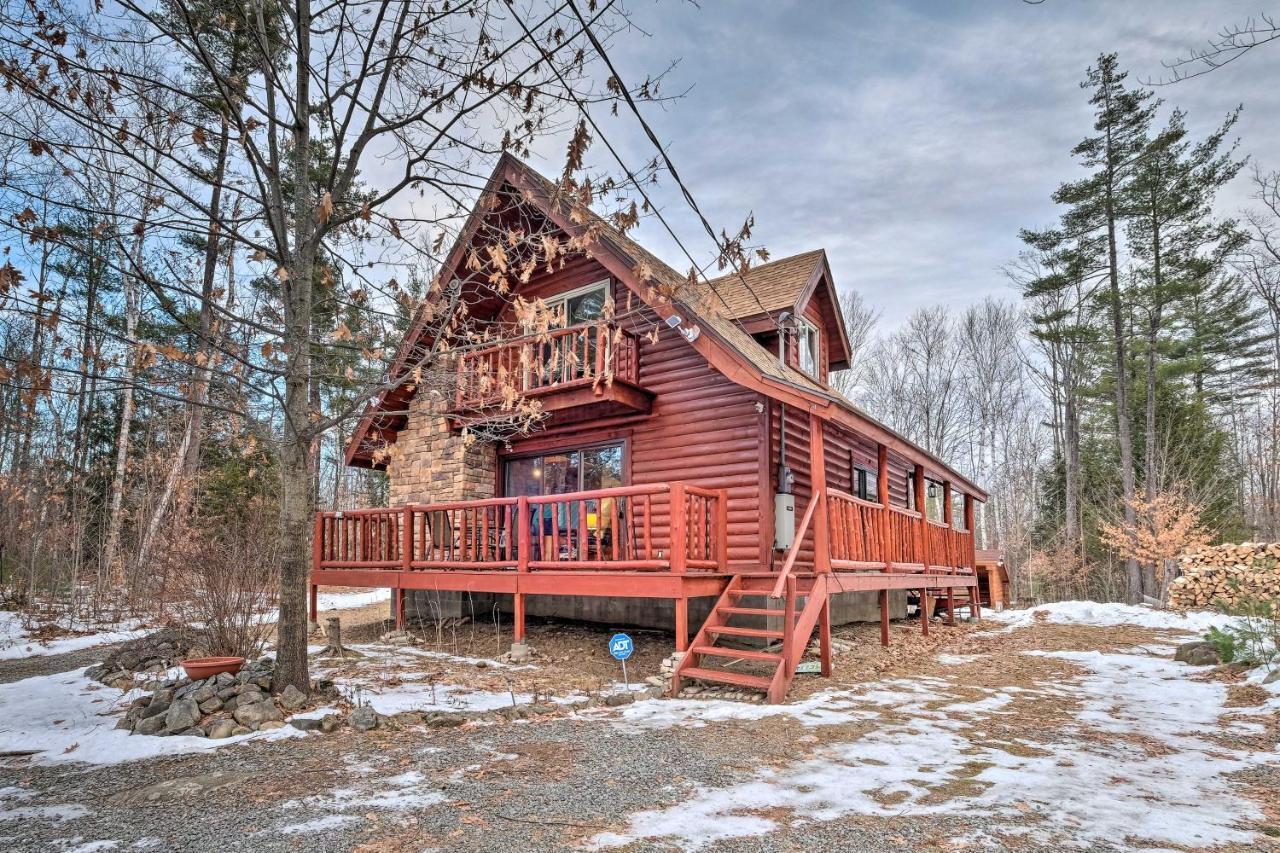 Villa Secluded Johnsburg Retreat With Hot Tub And Fire Pit Esterno foto